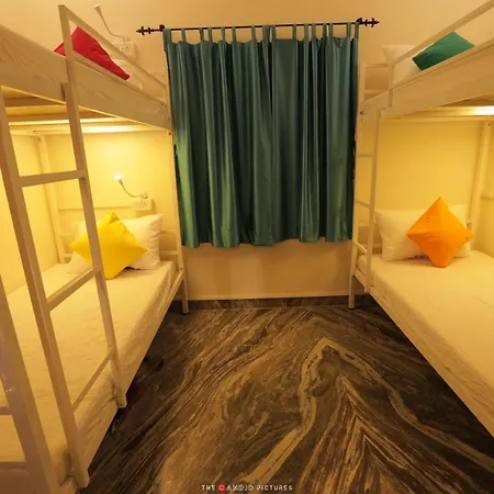 Puk'S Palace Thailand Hostel Ko Pha Ngan Exterior photo