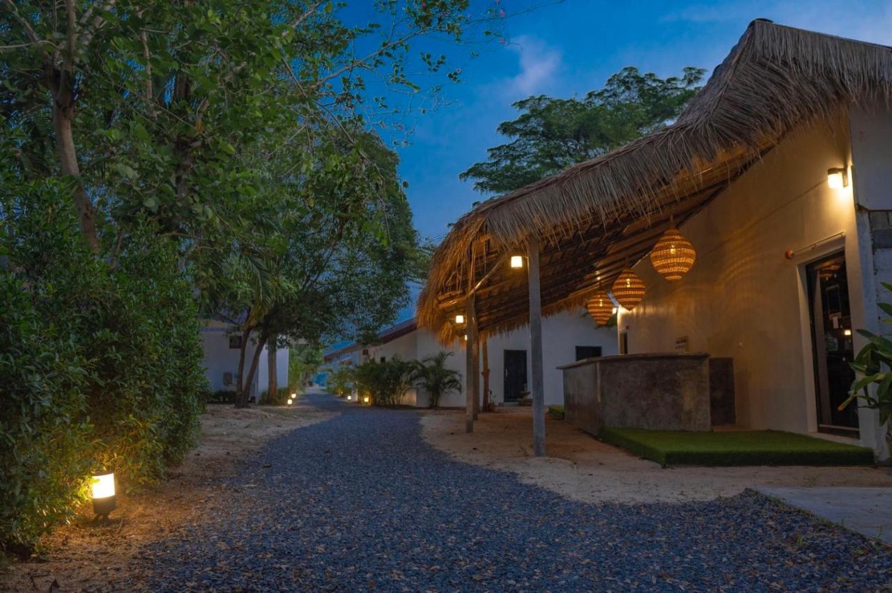 Puk's Palace Thailand * Ko Pha Ngan