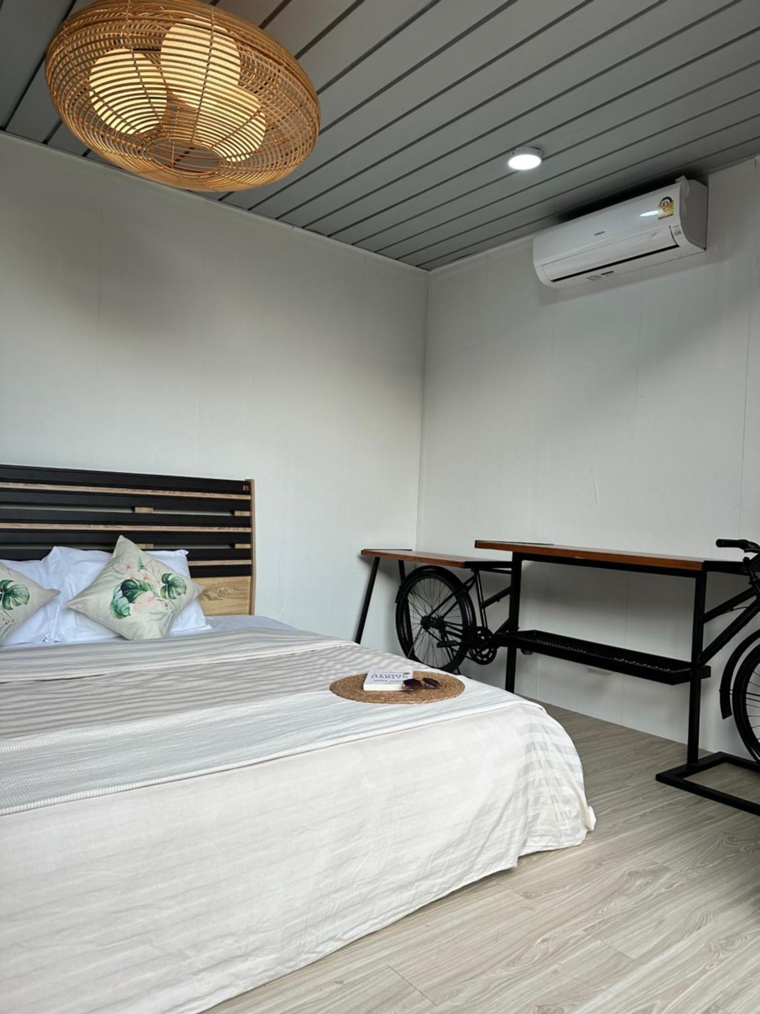 Puk's Palace Thailand Hostel Ko Pha Ngan